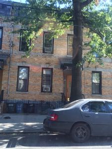 60-10 Putnam #2, Ridgewood, NY, 11385