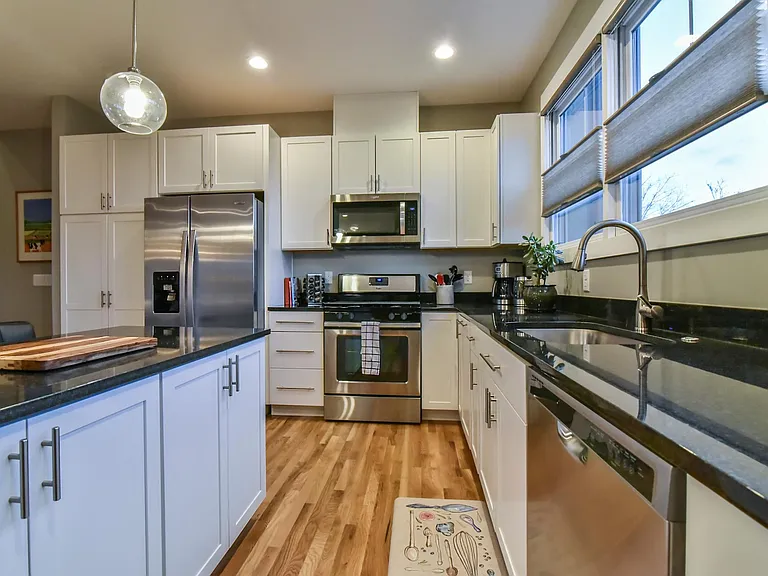 206 Josephine Ln — Photo 23