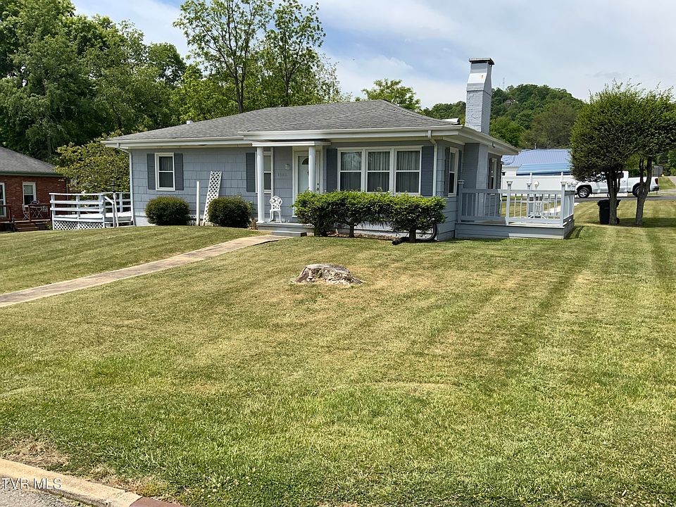 1st image of 1300 Holston Dr