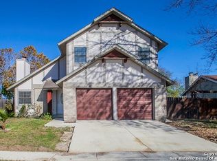 5610 Champions Hill Dr, San Antonio, TX 78233