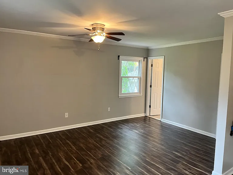 7908 Jansen Ct — Photo 8