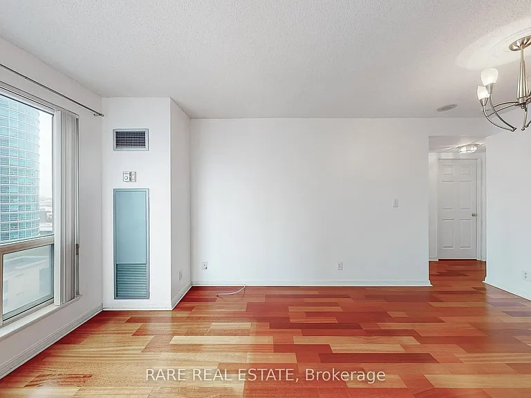 11 Lee Centre Dr #1016 — Photo 5