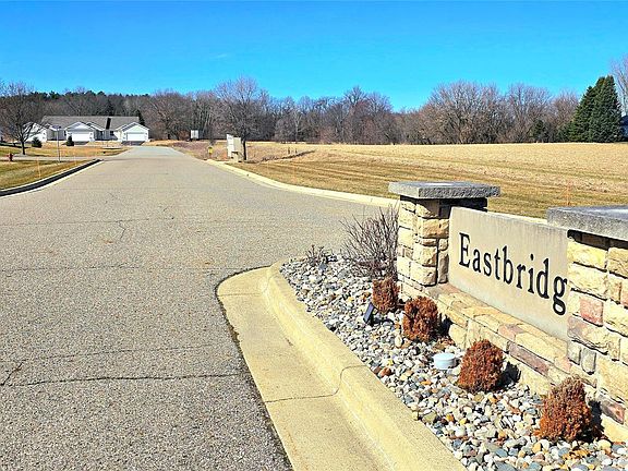 2nd image of 4010 Eastbridge Circle Rd