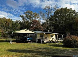 55 Robert St, Centre, AL 35960