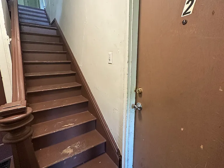 1025 E Washington St #2 — Photo 19
