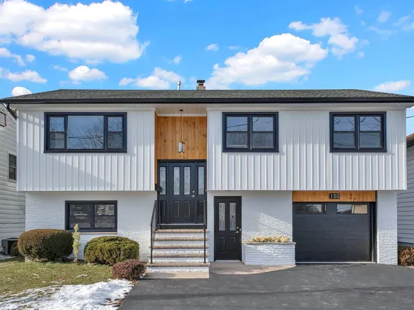 150 Meadow Ln, Secaucus, NJ 07094