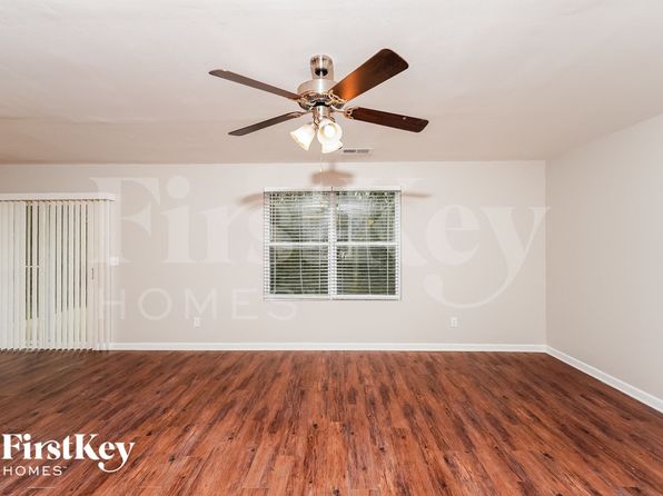 4768 Deer Foot Cv, Pinson, AL 35126
