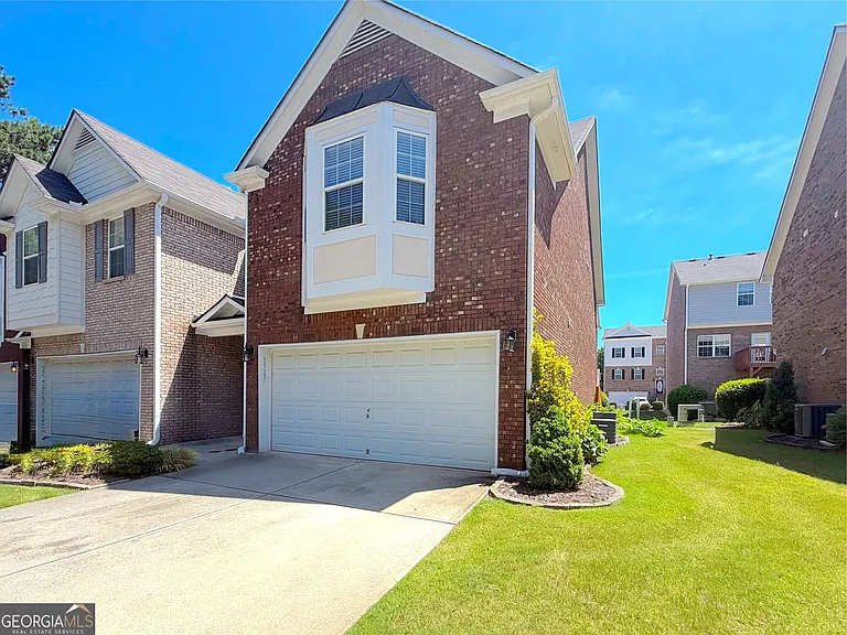 3527 Compass Rose Dr — Photo 2