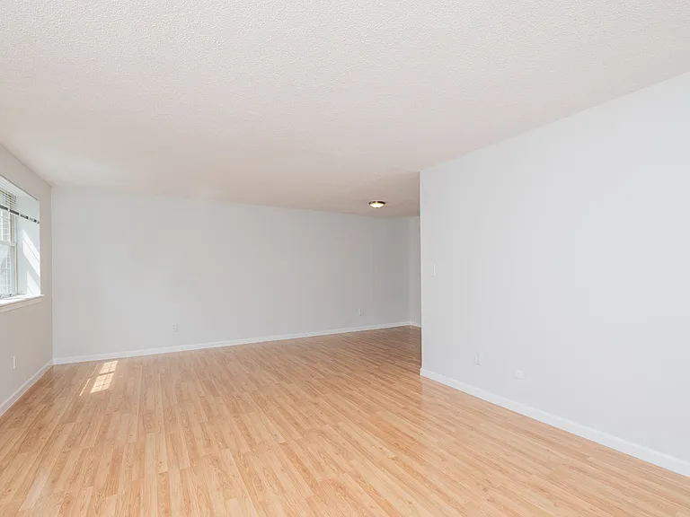 162 Summer St #26 — Photo 7