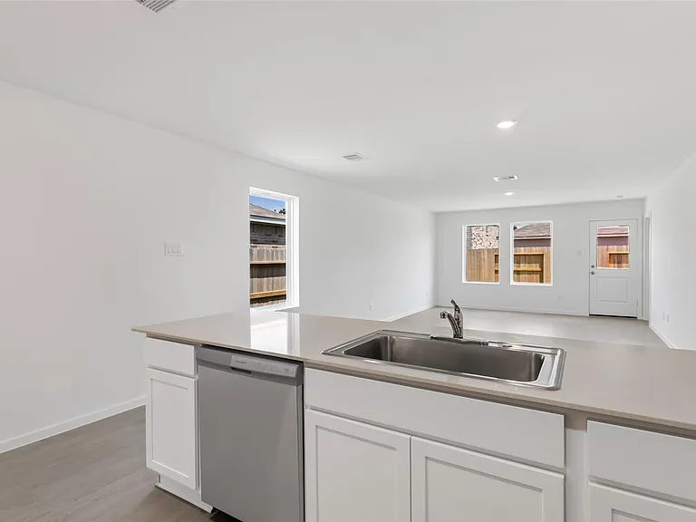 1570 Gardenia Blossom Ln — Photo 12