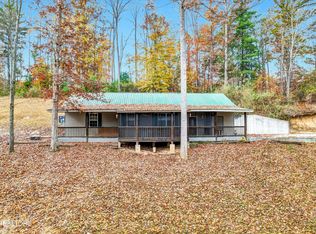 220 Hill Ave, Oneida, TN 37841