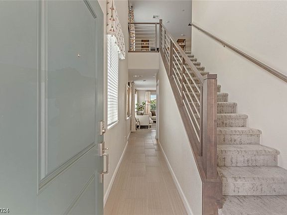 2nd image of 318 Silva Pl
