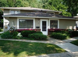 61 Milrace Dr, East Rochester, NY 14445