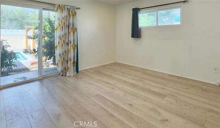 5921 NW Fallbrook Ave — Photo 7
