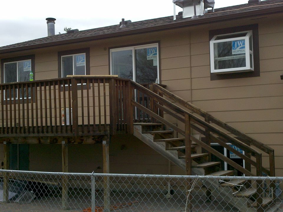 2nd image of 1535 Winnebago Rd