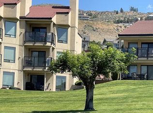 100 Lake Chelan Shores Dr #18-1, Chelan, WA 98816