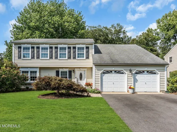 42 Devon Drive, Manalapan, NJ 07726