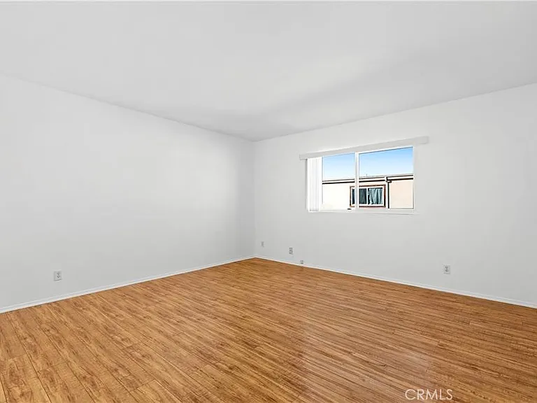 5400 Newcastle Ave #56 — Photo 10