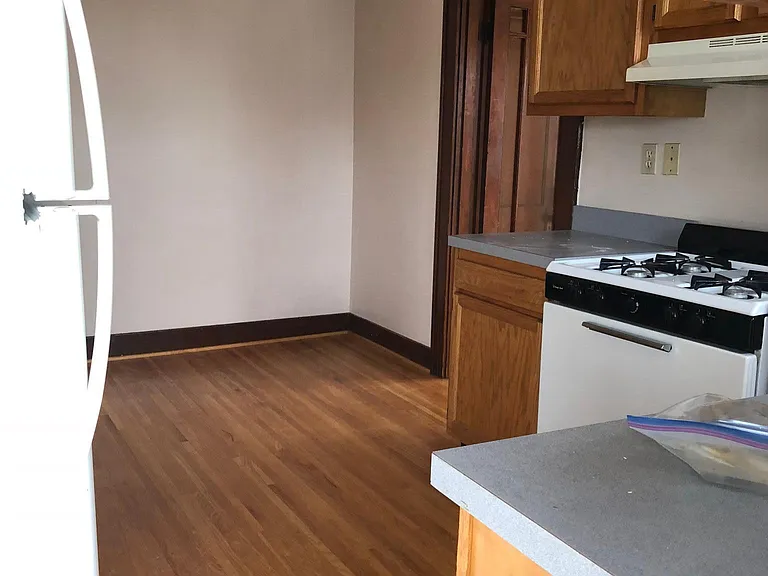 1561 Fernwood Ave #3 — Photo 7
