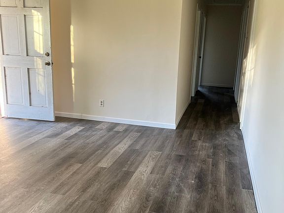 4th image of 91 Wren Dr #0