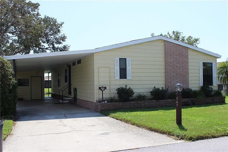 1st image of 747 Watersedge St
