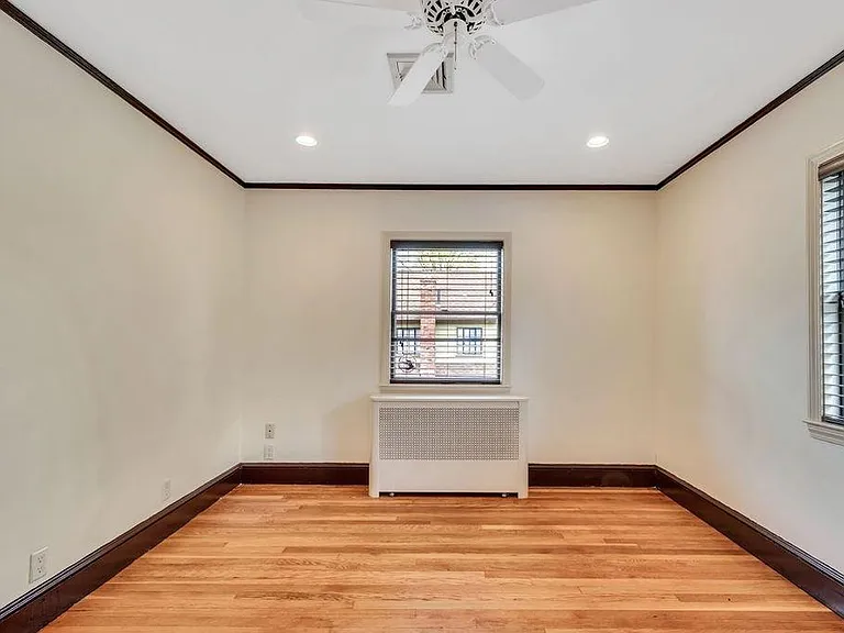 832 Chestnut St — Photo 23