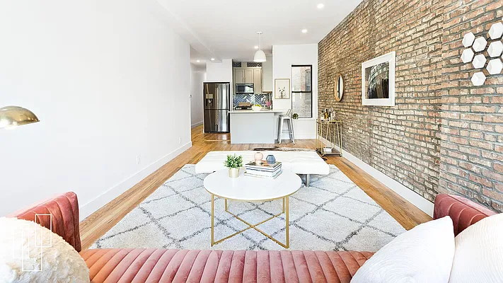 Sold by Garfield Realty  | media 14