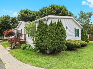 351 N Squirrel Rd #76, Auburn Hills, MI 48326