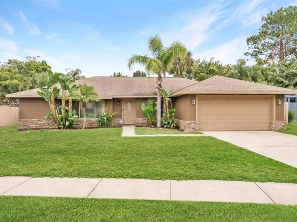 8445 Indian Wells Ct, Orlando, FL 32819