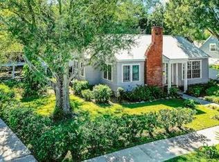 514 Riverside Dr E, Bradenton, FL 34208