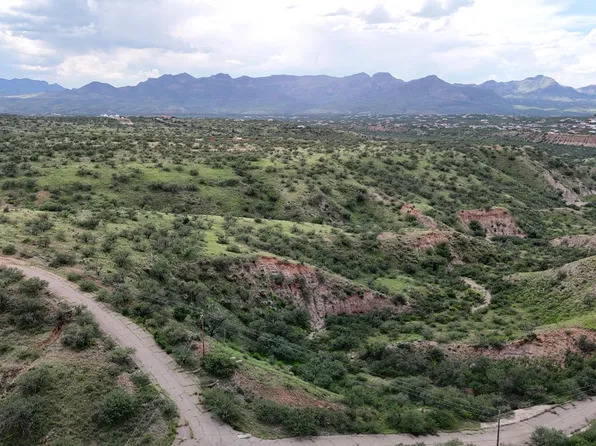 394 Calle Buzo Unit 77, Rio Rico, AZ 85648