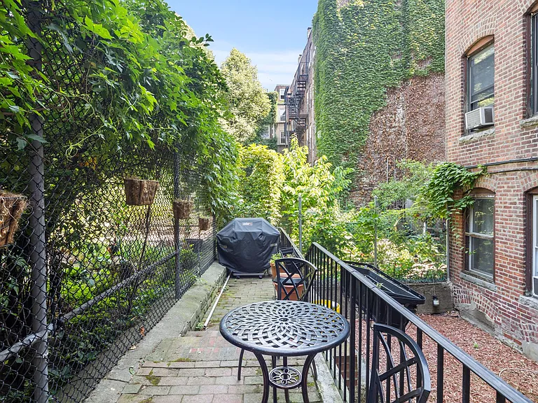3 Belgravia Pl — Photo 20