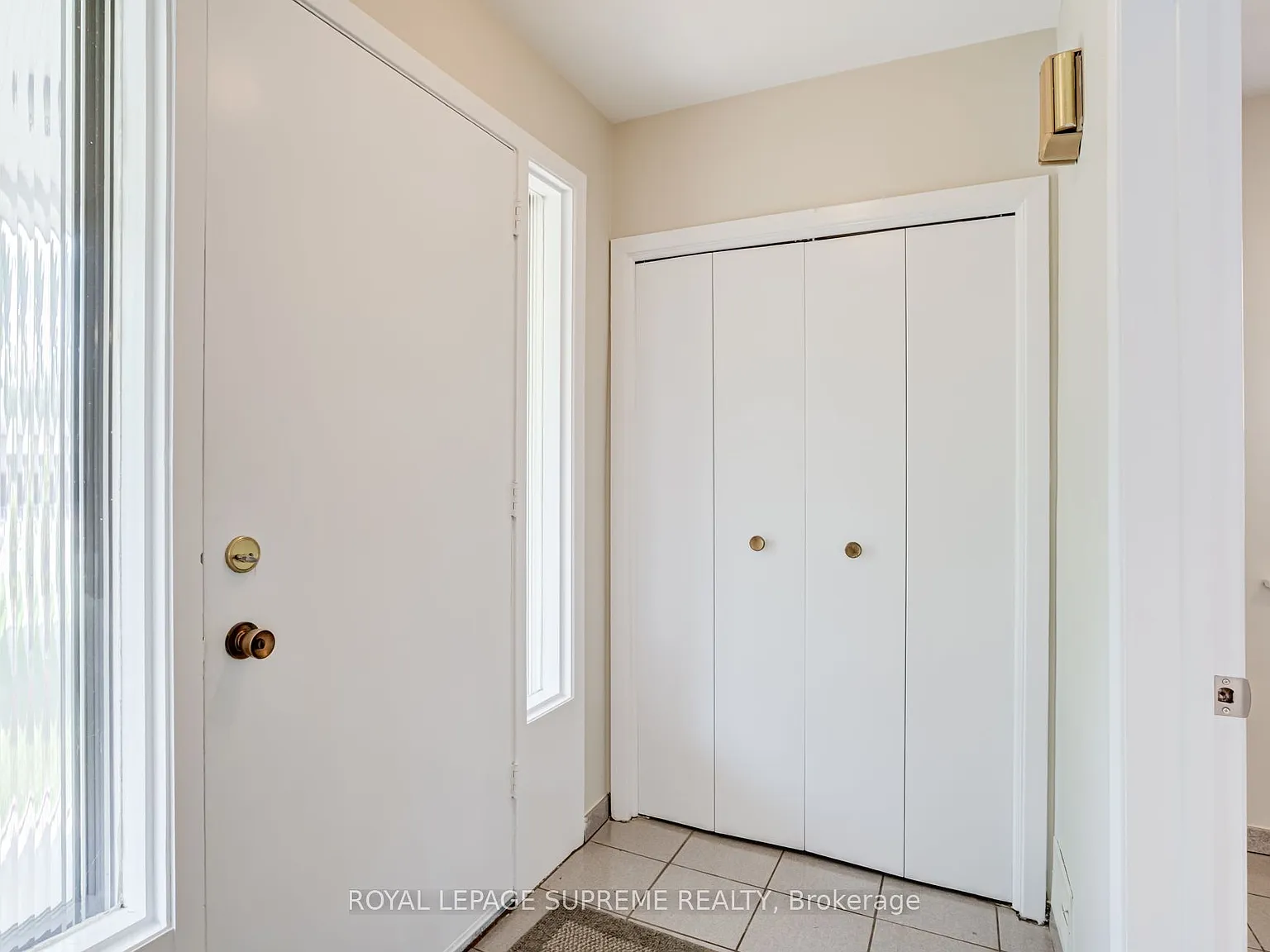 3 bed, $3,200 — Photo 3