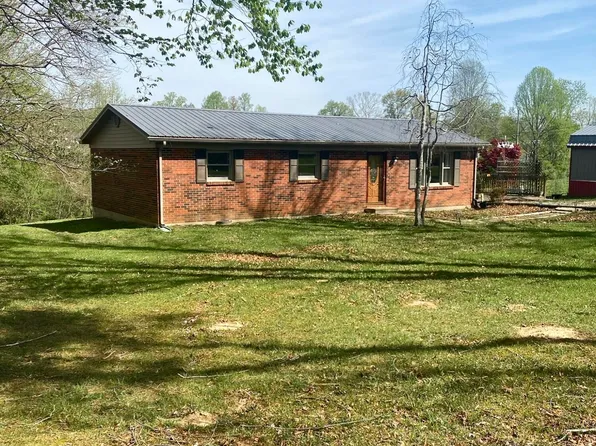 218 Woodside Ln, West Liberty, KY 41472