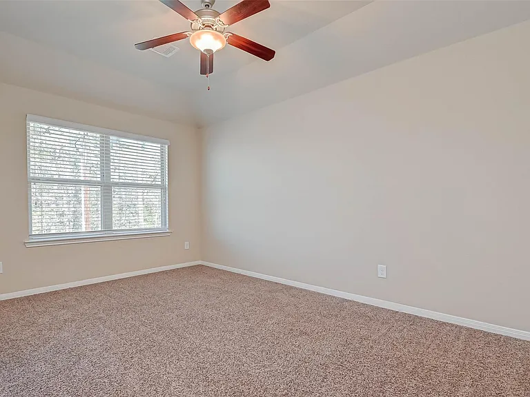 5340 Pointe Spring Xing — Photo 28