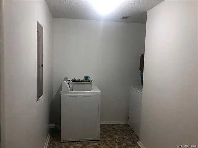 8200 Mahogany Dr — Photo 22