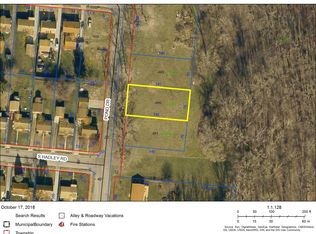 1800 Pond Dr, Springfield, OH 45505