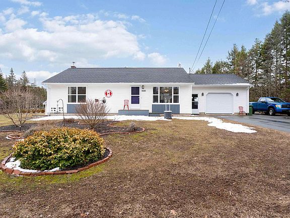 3rd image of 402 Ward Rd