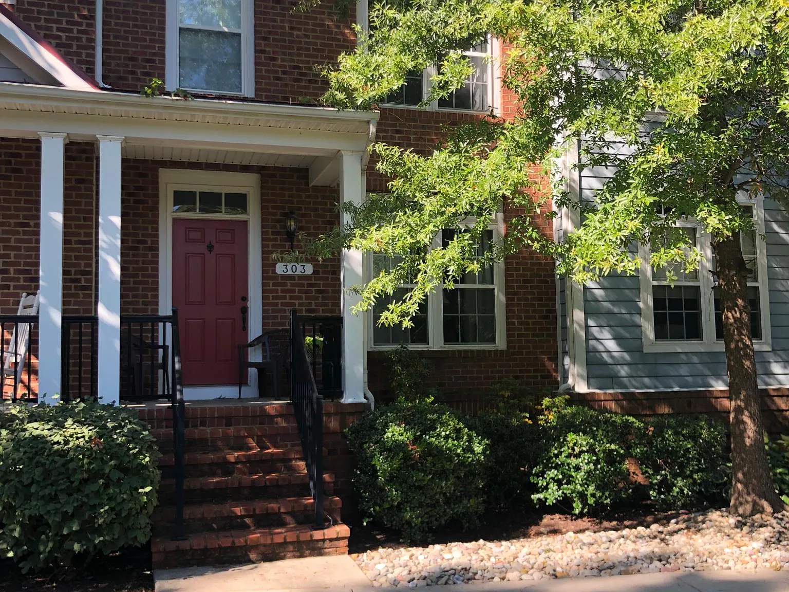 3 bed, 2.5 bath, 2000 sqft, $3,000 — Photo 2