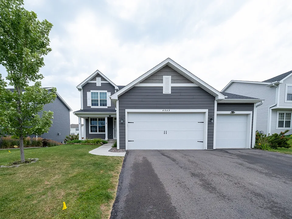 4849 Stable View Dr