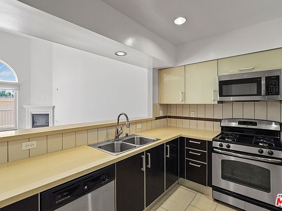 2nd image of 11346 Iowa Ave APT 201