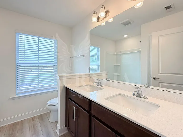 563 Whitley Ridge Dr — Photo 20