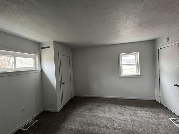 5th image of 2235 Middle St