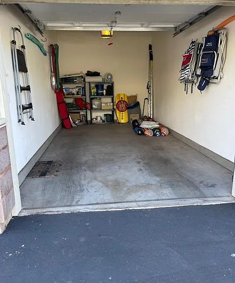 10 Upena Ln #202 — Photo 15