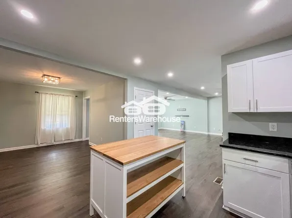 190 Devon Pl, Newport News, VA 23606