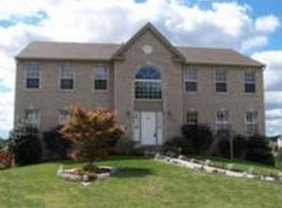 310 Holly Ridge Dr, Glenshaw, PA
