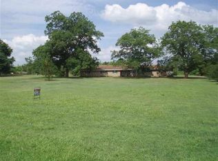 3201 Buchanan Loop Rd, Texarkana, TX 75501