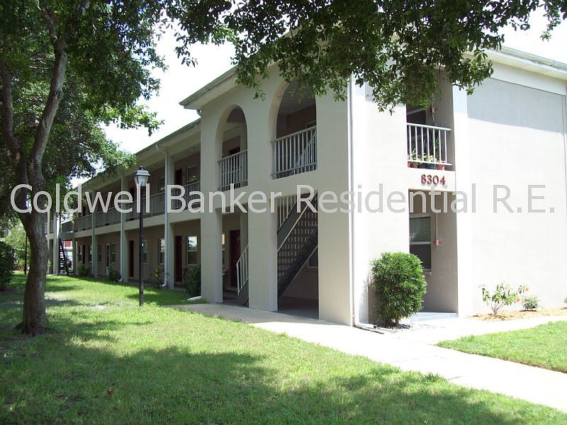 8304 Bardmoor Blvd APT 21, Seminole, FL 33777 Zillow