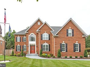 907 Raad Ct, Fort Washington, MD 20744