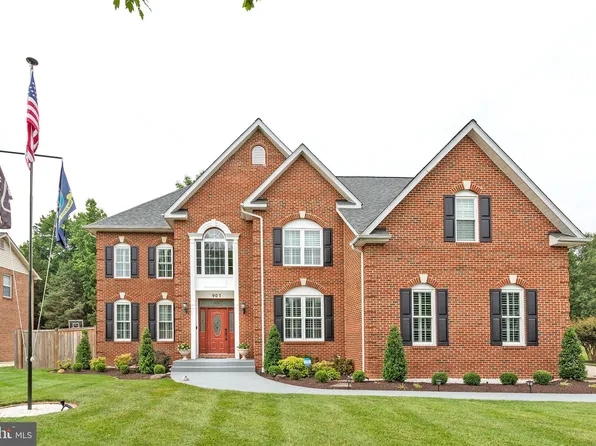 907 Raad Ct, Fort Washington, MD 20744